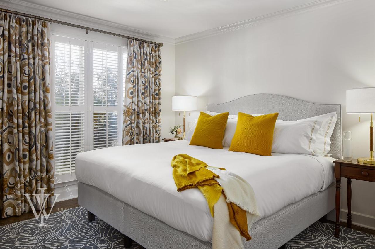 ساوغاتوك Wickwood Inn المظهر الخارجي الصورة